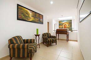 Hotel De La Salle