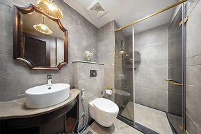 GM Premium Hotel