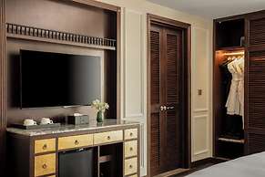 GM Premium Hotel