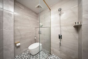 GM Premium Hotel