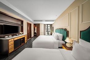 GM Premium Hotel