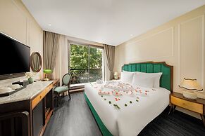 GM Premium Hotel