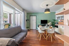 Suite 22