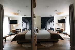Dome Hotel