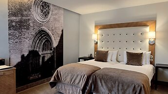 Dome Hotel