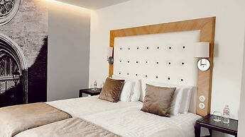 Dome Hotel