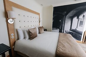 Dome Hotel