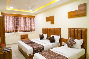 Hotel The Grand