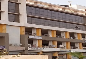 Hotel The Grand