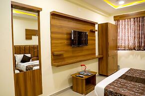 Hotel The Grand