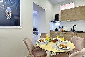 D&A Central Luxury Apartments