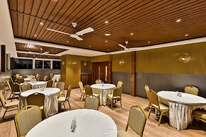 HOTEL VBR GRAND INN