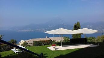 Hotel Laguna