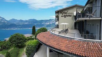Hotel Laguna