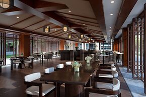 Howard Johnson by Wyndham LakeView Hotel Kunming