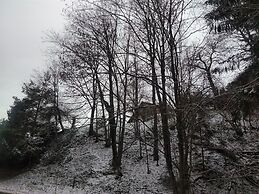 Apartment Jorsi With Mountain View