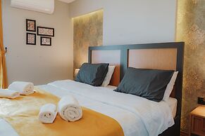 Umut Apartments