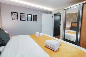 Umut Apartments