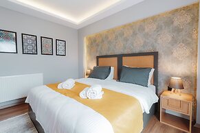 Umut Apartments