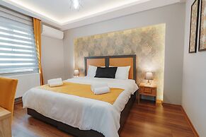Umut Apartments