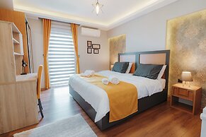 Umut Apartments