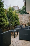 Umut Apartments