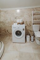Umut Apartments