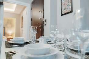Umut Apartments