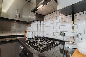 Umut Apartments