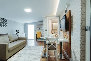 Umut Apartments