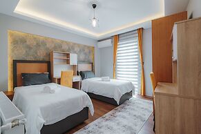Umut Apartments