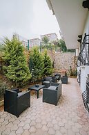 Umut Apartments
