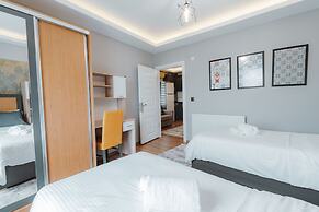Umut Apartments