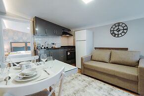 Umut Apartments