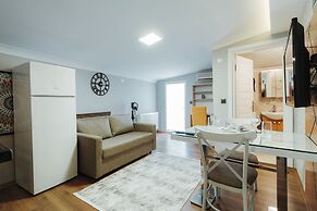 Umut Apartments