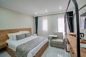 City Moonlight Apart Hotel