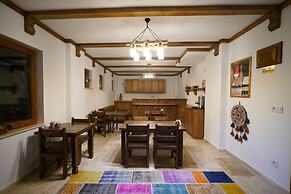 Pashahan Hotel