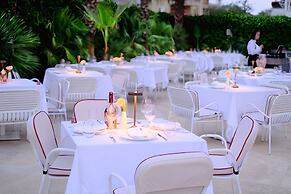 Flower Hotels & Resorts