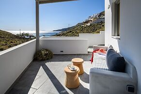 Remezzo Suites