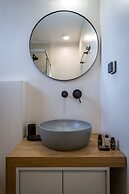 Remezzo Suites