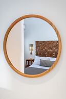 Remezzo Suites