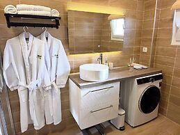 Modular Bungalows With Heated Pool Artemis Greece