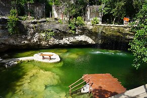 Siente Tulum Hotel & Cenote Club