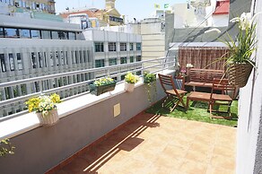 Cruz Apartments