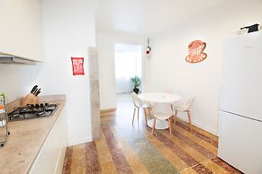 Cruz Apartments