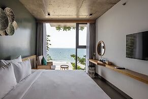 Leaf Beachfront Hotel Da Nang