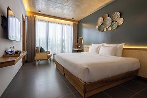 Leaf Beachfront Hotel Da Nang