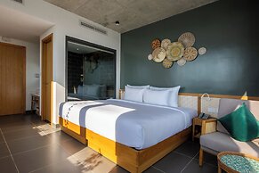 Leaf Beachfront Hotel Da Nang