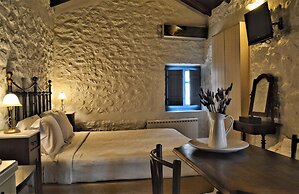 Lithos Stone Suites