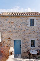 Lithos Stone Suites